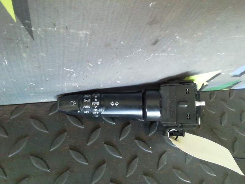 MANDO LUCES E380013 