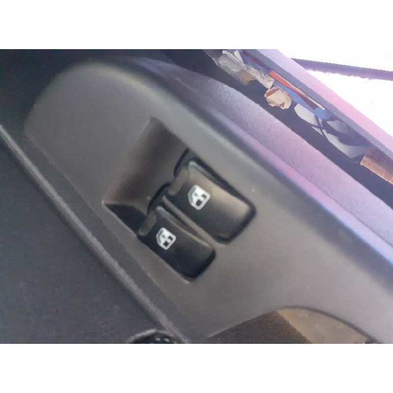 Recambio de mando elevalunas delantero izquierdo para chevrolet kalos 1.4 se referencia OEM IAM   