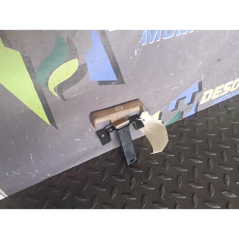 Recambio de palanca freno de mano para chrysler gran voyager 4.yn5m referencia OEM IAM   