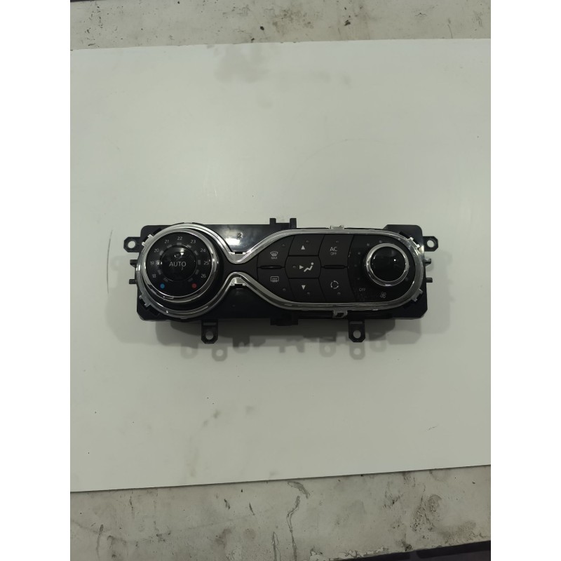 Desguace MonforteMANDO CLIMATIZADOR 275108796R RENAULTMando climatizador|Desguace Monforte