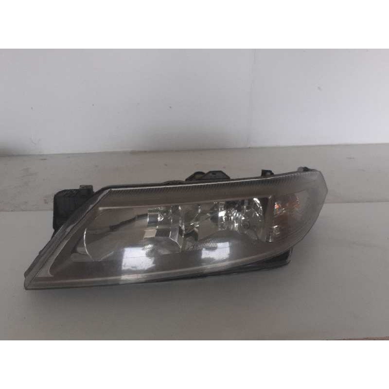 Recambio de faro izquierdo para renault laguna ii (bg0) referencia OEM IAM 8200163323  