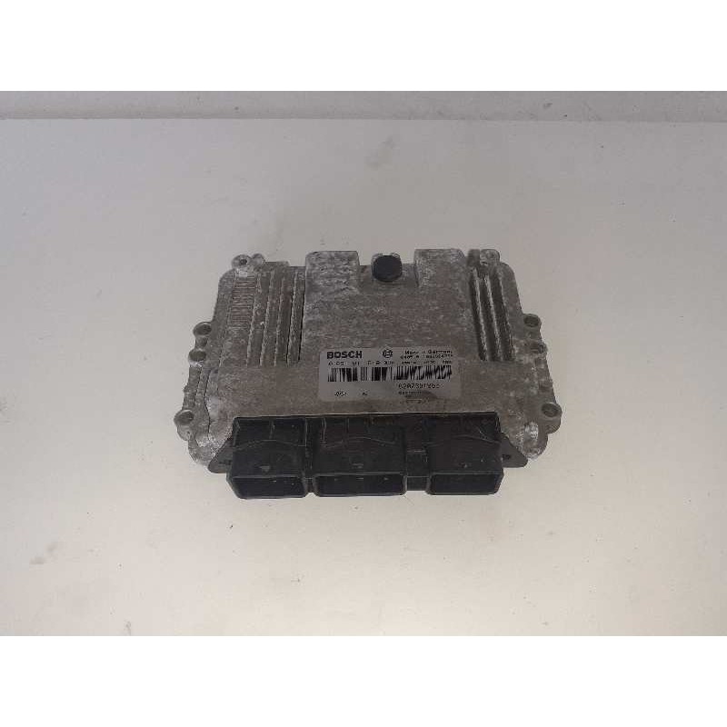 Recambio de centralita motor uce para renault scenic ii authentique referencia OEM IAM 8200391966 8200370778 0281011549