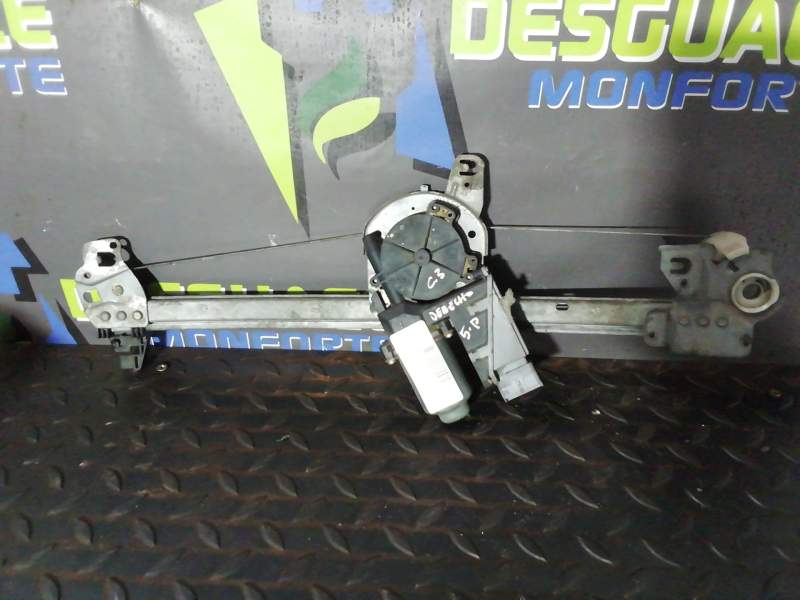 ELEVALUNAS DELANTERO IZQUIERDO 400619F 