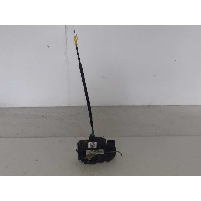Recambio de cerradura puerta trasera izquierda para chevrolet cruze (j300) 2.0 cdi referencia OEM IAM 13503807  