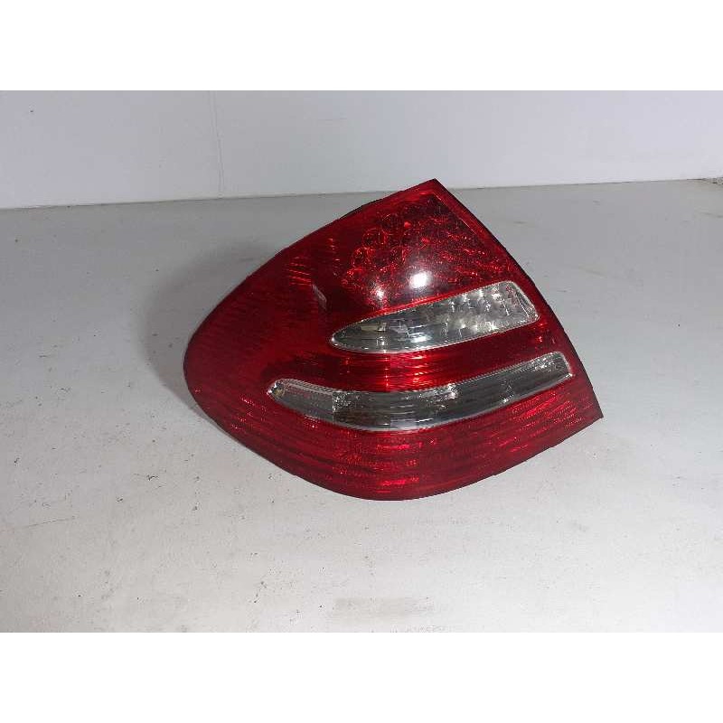 Recambio de piloto trasero izquierdo para mercedes-benz clase e (w211) berlina e270 cdi referencia OEM IAM A2118200564  