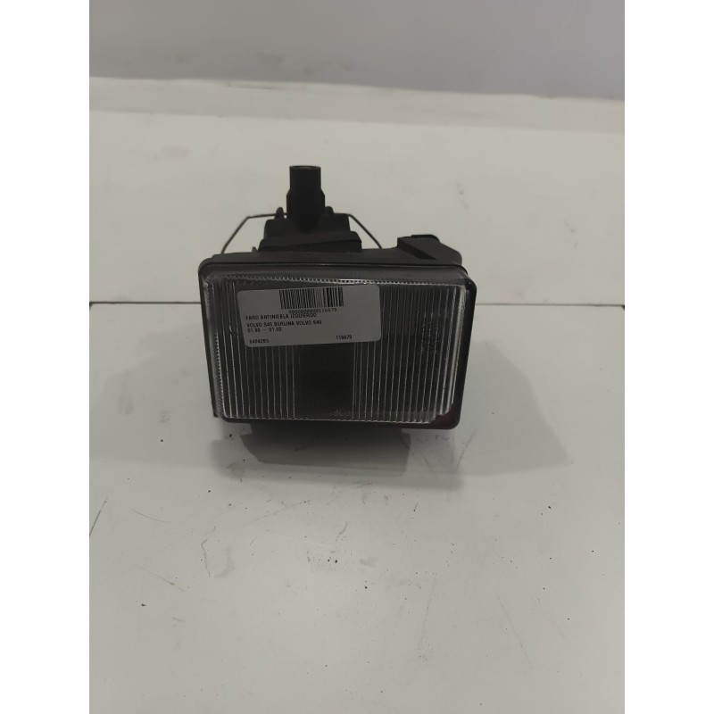 Recambio de faro antiniebla izquierdo para volvo s40 berlina volvo s40 referencia OEM IAM VV0284414 / 30816513 / 30865271  