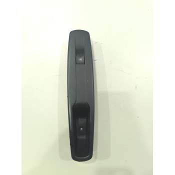 MANDO ELEVALUNAS DELANTERO DERECHO 809600018R 