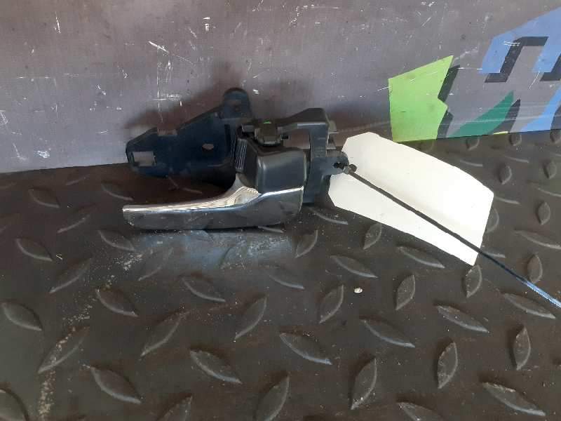 MANETA INTERIOR DELANTERA DERECHA MN105360 