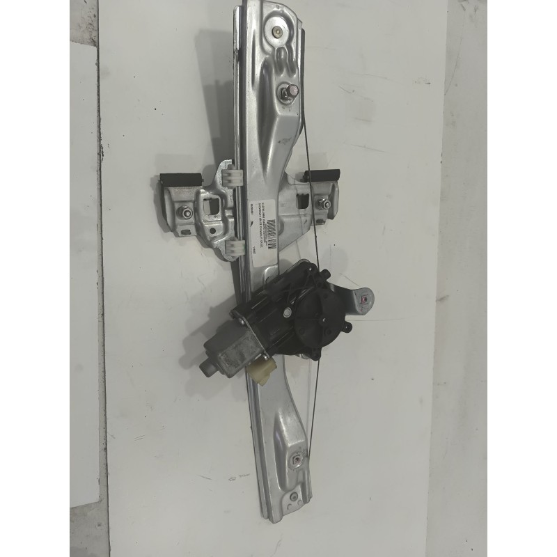 Recambio de elevalunas trasero izquierdo para chevrolet cruze (j300) 2.0 cdi referencia OEM IAM 95299681  