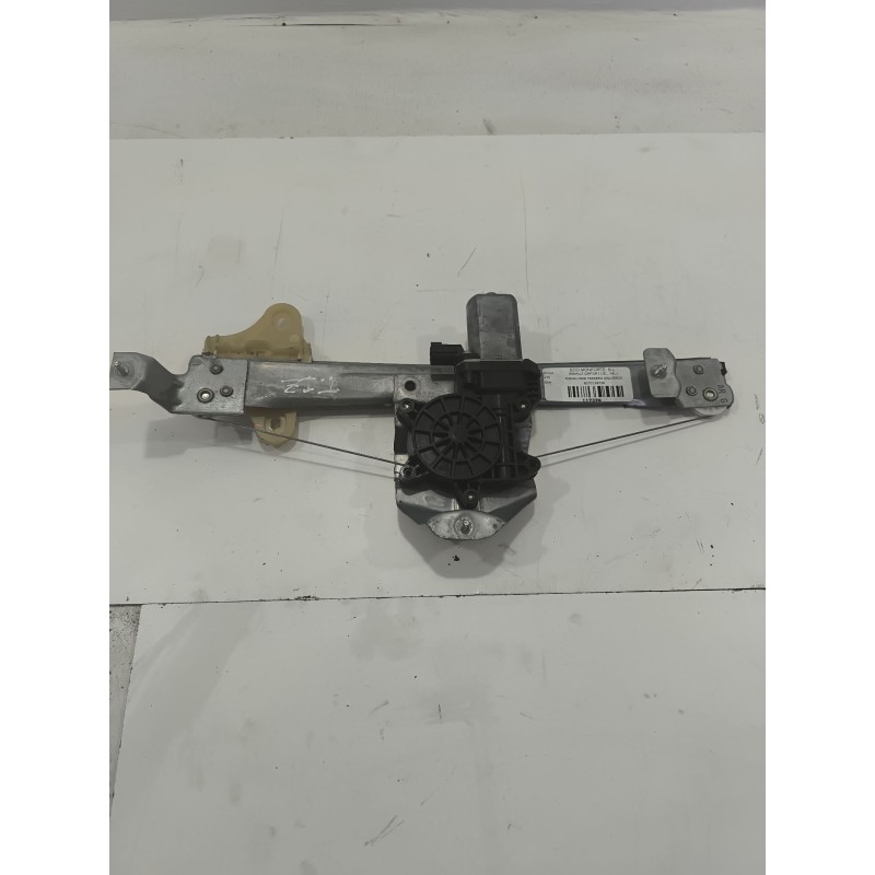 Recambio de elevalunas trasero izquierdo para renault captur i (j5_, h5_) 1.5 dci 90 referencia OEM IAM 827012973R  