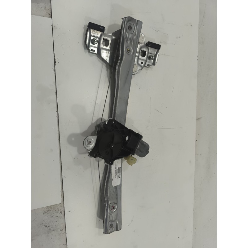 Recambio de elevalunas trasero derecho para chevrolet cruze (j300) 2.0 cdi referencia OEM IAM 95999490  