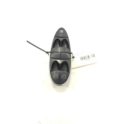 Recambio de mando elevalunas delantero izquierdo para mercedes-benz clase e (w211) berlina e270 cdi referencia OEM IAM 211821995