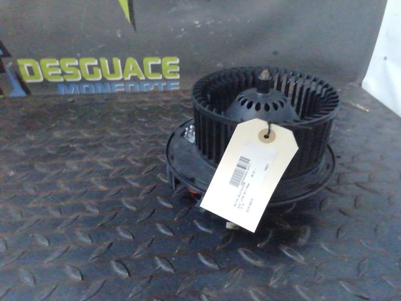 MOTOR CALEFACCION 5Q1819021B 