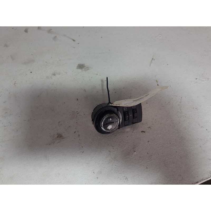 Recambio de mando luces para opel astra j (p10) 1.7 cdti (68) referencia OEM IAM 13268703  