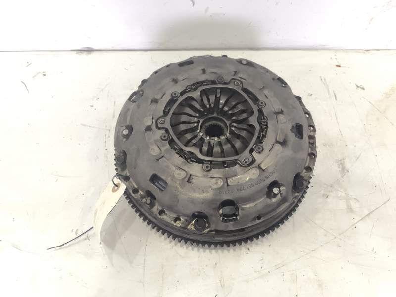 VOLANTE MOTOR 124032310 