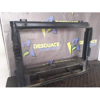 Recambio de panel frontal para bmw serie 5 berlina (e60) 525d referencia OEM IAM B132787 779284403 C4181