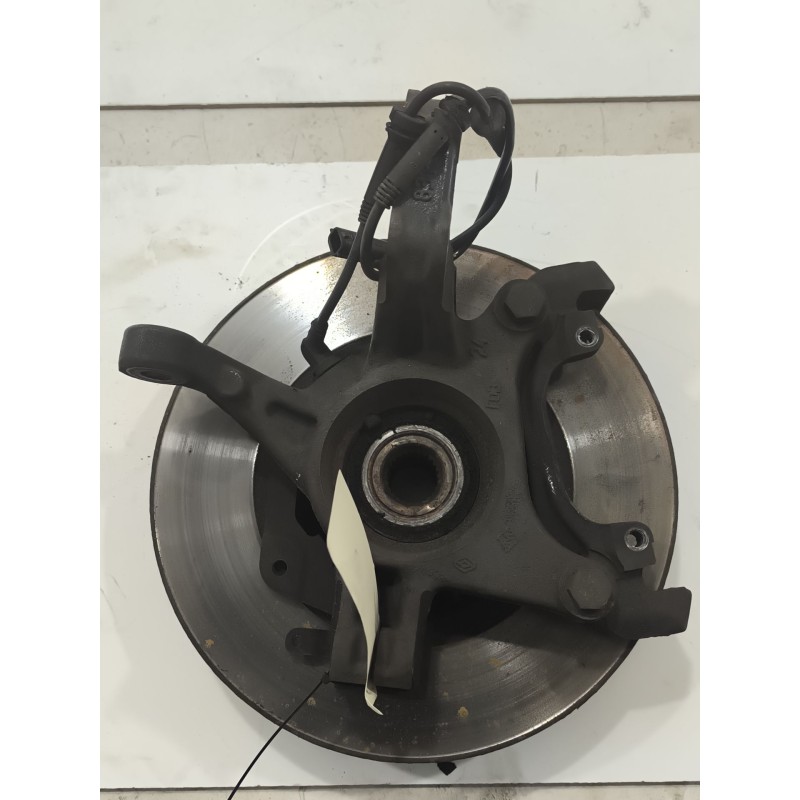 Recambio de mangueta delantera izquierda para renault captur i (j5_, h5_) 1.5 dci 90 referencia OEM IAM 400159304R  