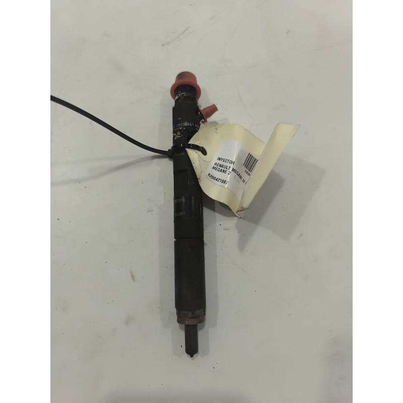 Recambio de inyector para renault megane iii berlina 5 p megane 3 referencia OEM IAM 8200421897 28232251 