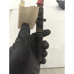 Recambio de inyector para renault megane iii berlina 5 p megane 3 referencia OEM IAM 8200421897 28232251 