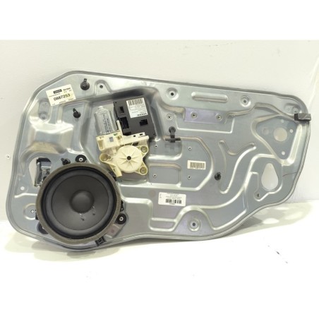 Recambio de elevalunas delantero derecho para volvo v50 (545) 2.0 d referencia OEM IAM 31253514  