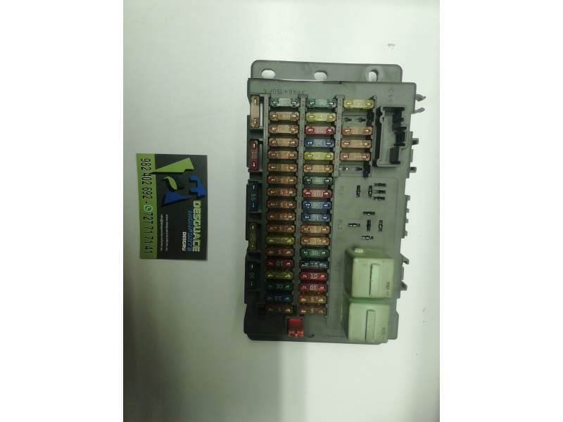 CAJA RELES / FUSIBLES 518030507 184933190203 6906600