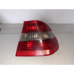 Recambio de piloto trasero derecho para bmw serie 3 berlina (e46) 318d referencia OEM IAM 6910532  