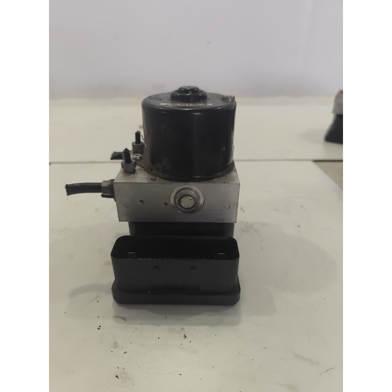 Recambio de abs para ford focus lim. (cb4) trend referencia OEM IAM 8M512C405AA  