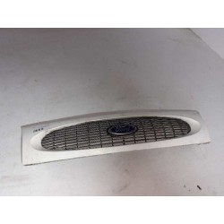 Recambio de rejilla delantera para ford fiesta berlina fiesta referencia OEM IAM 96FB8A133  
