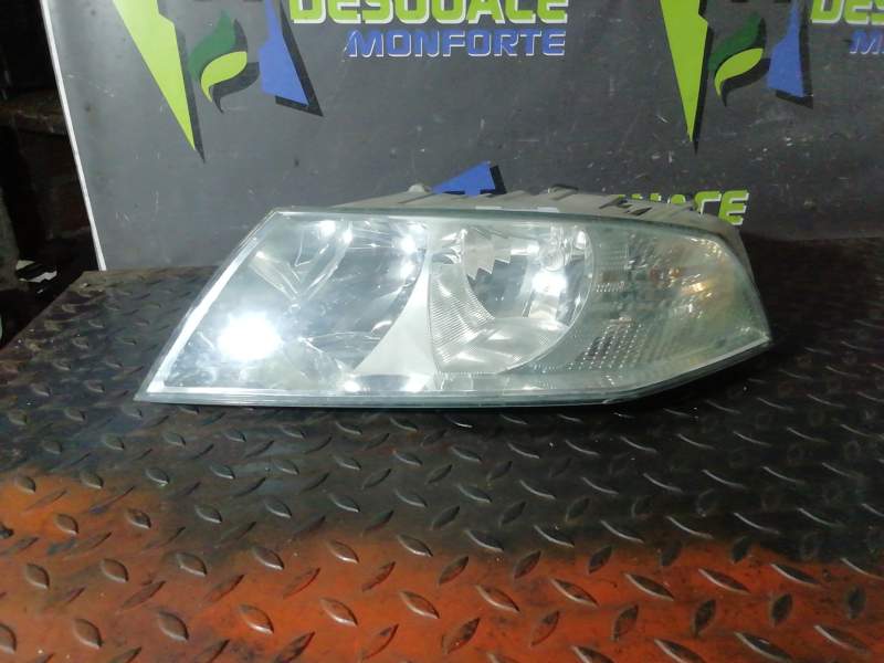 FARO IZQUIERDO 4SHX13K046 