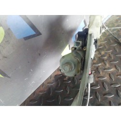 Recambio de elevalunas delantero izquierdo para peugeot 206 berlina look referencia OEM IAM 9221F9  