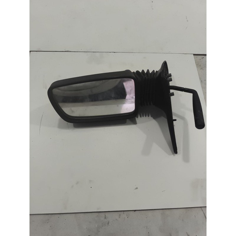 Recambio de retrovisor derecho para peugeot 205 berlina referencia OEM IAM   