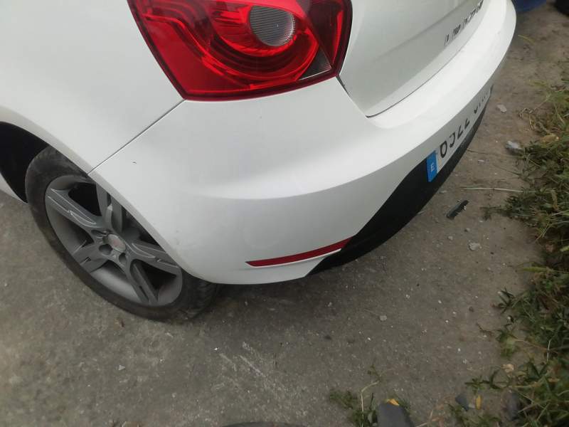 PARAGOLPES TRASERO 6J4807421 