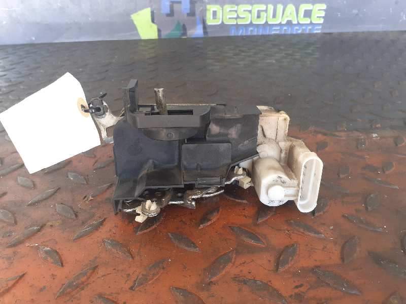 CERRADURA PUERTA DELANTERA IZQUIERDA 