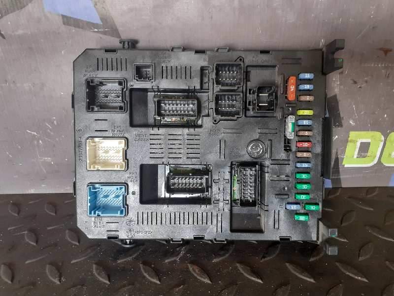 CAJA RELES / FUSIBLES 9661940480 281171702B 281174352A