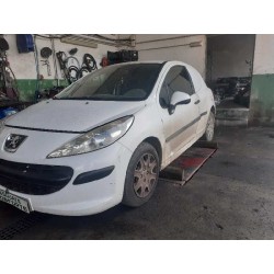 peugeot 207 del año 2009