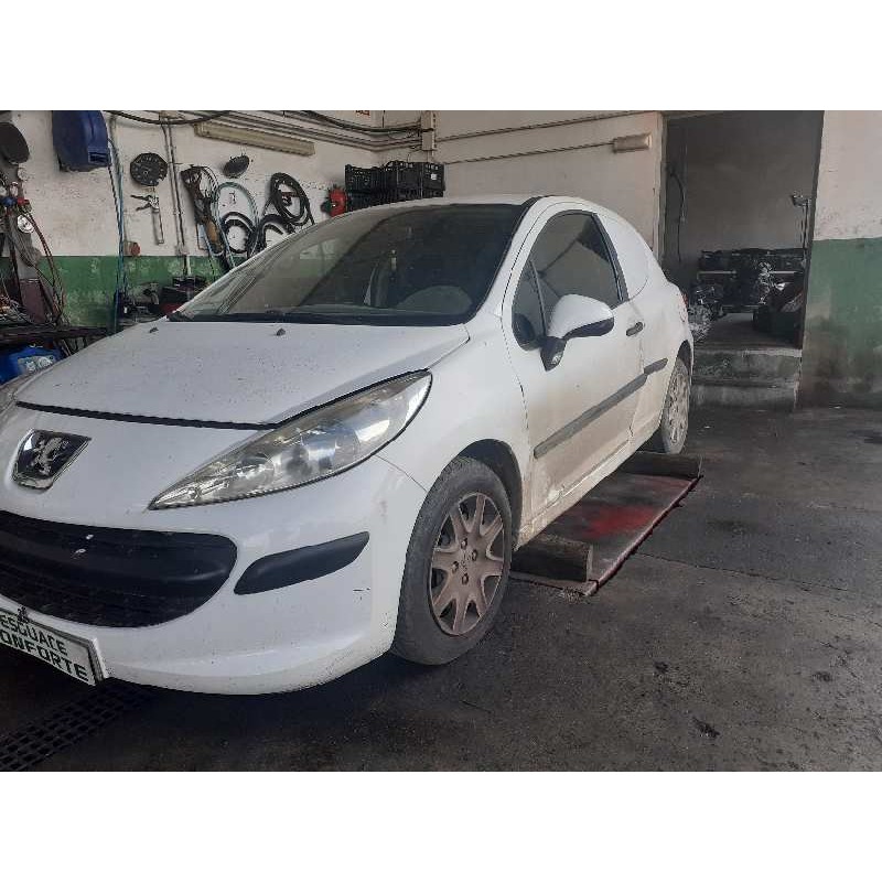 peugeot 207 del año 2009