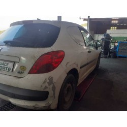 peugeot 207 del año 2009