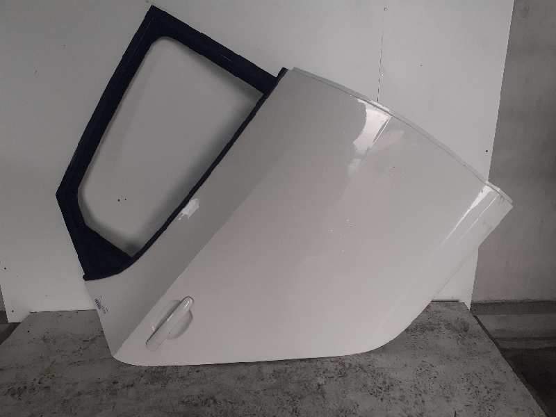 PUERTA TRASERA DERECHA 6J4833056 