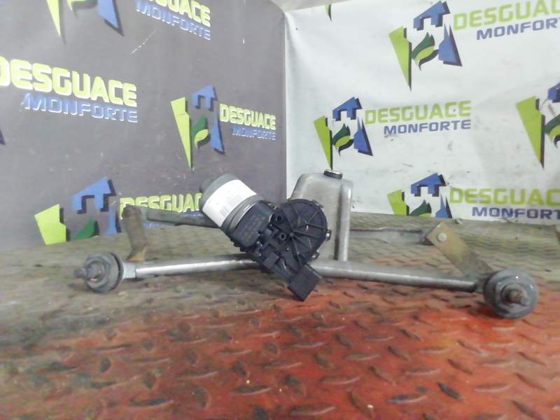 MOTOR LIMPIA DELANTERO 0390241523 3397020578 