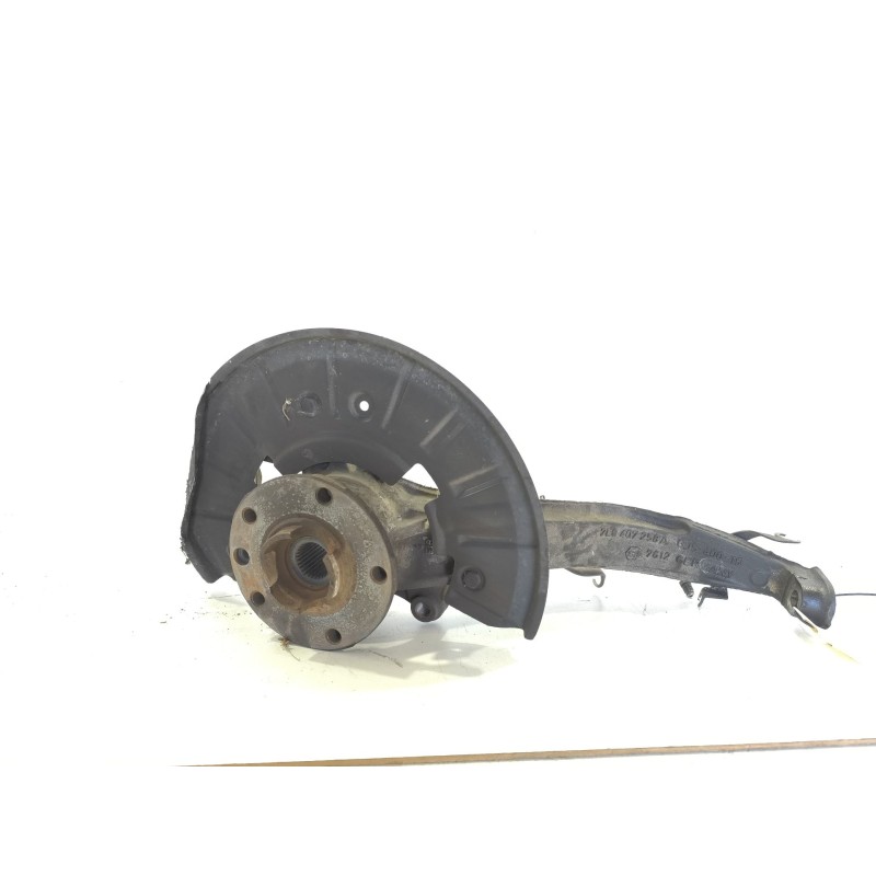 Recambio de mangueta delantera derecha para volkswagen touareg (7la, 7l6, 7l7) 3.2 v6 referencia OEM IAM 7L0407258A  