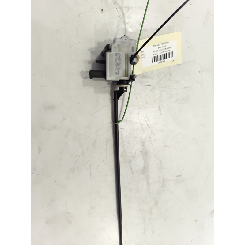 Desguace MonforteMOTOR TAPA COMBUSTIBLE 20067401 406242 BMWMotor tapa combustible|Desguace Monforte