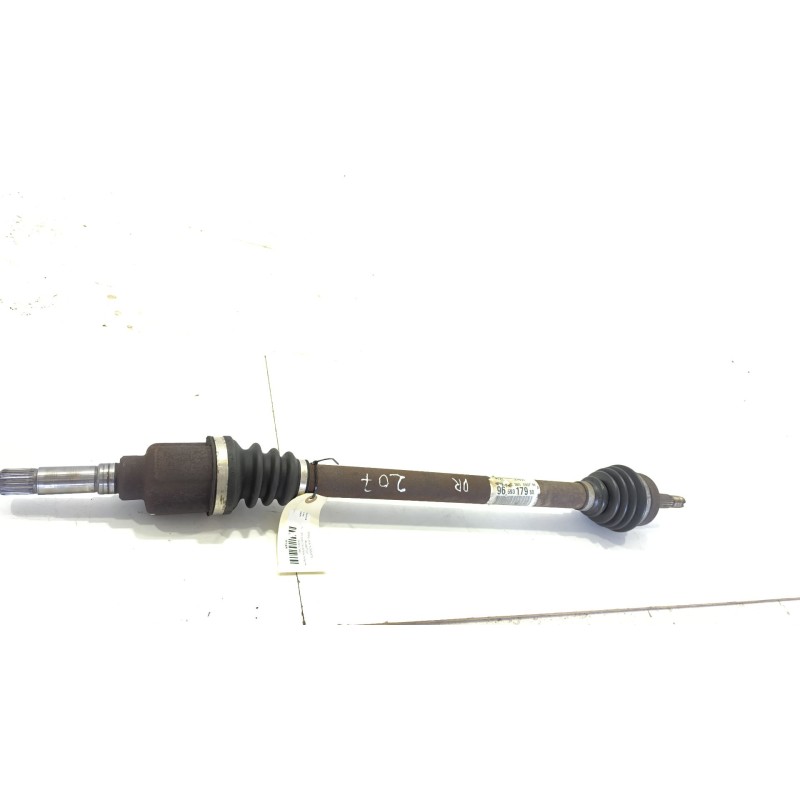 Recambio de transmision delantera derecha para peugeot 207 207 1.4 hdi referencia OEM IAM 9659317980  