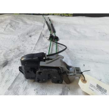CERRADURA PUERTA TRASERA IZQUIERDA 814102L000 