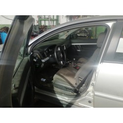 opel vectra c berlina del año 2004