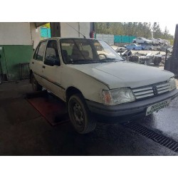 peugeot 205 berlina del año 1991