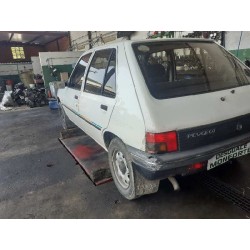 peugeot 205 berlina del año 1991
