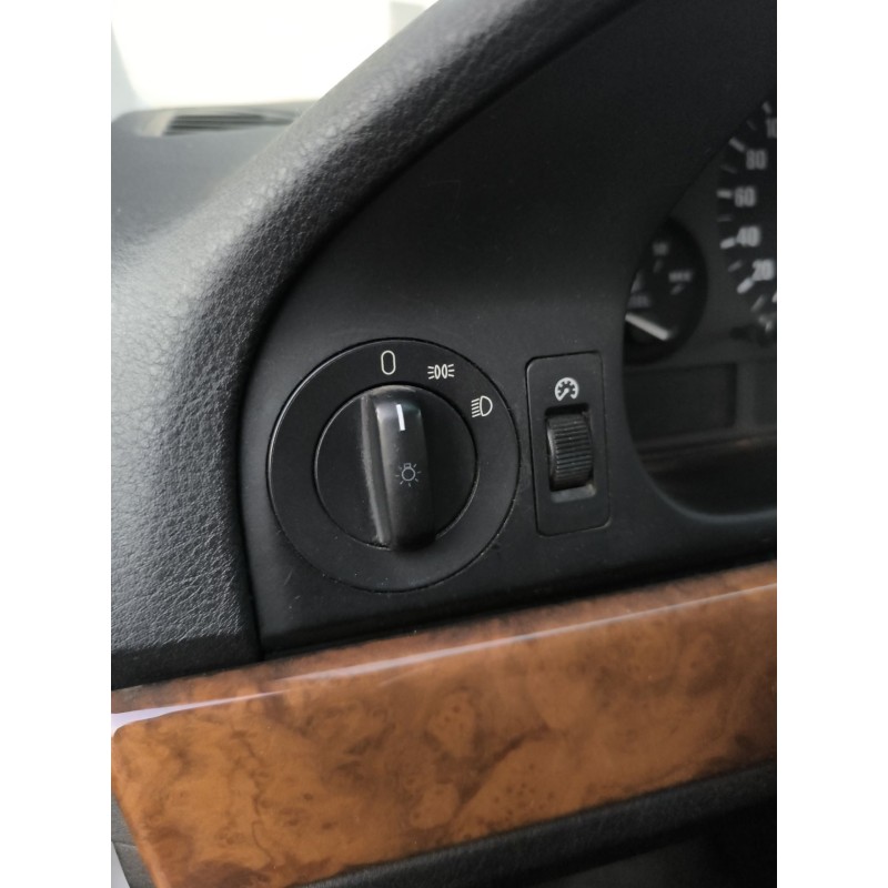 Desguace MonforteMANDO LUCES 61318363683 / 61318352222 / BMWMando luces|Desguace Monforte