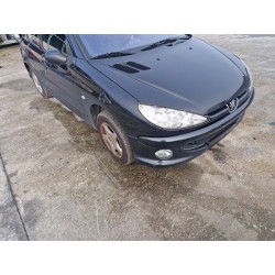 peugeot 206 berlina del año 2005