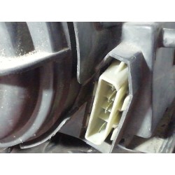 Recambio de faro derecho para ford sierra berlina 2.0 (ohc) referencia OEM IAM 87BG13005C2A  