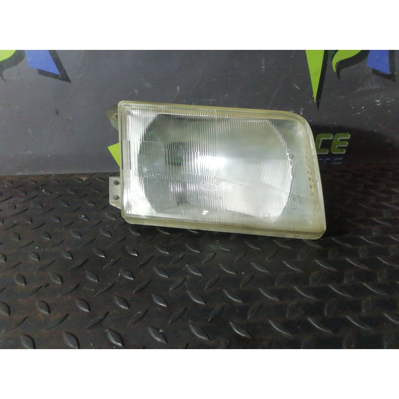 Recambio de faro derecho para ford transit bus 1995 2.5 diesel referencia OEM IAM 86VB13K005A1A  